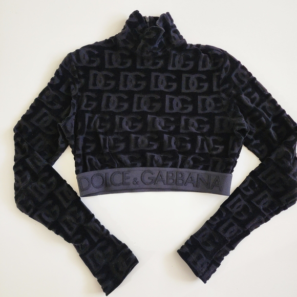Dolce & Gabbana debossed-logo pattern cropped top - Picture 6 of 13